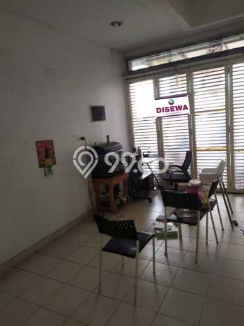 Sewa cepat rumah minimalis strategis 3 Kamar di Summarecon Bekasi, Bekasi Sewa cepat rumah minimalis strategis 3 Kamar di Summarecon Bekasi, Bekasi