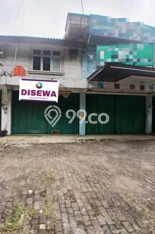 Unit Ruko Paling Strategis di Cipayung Jakarta Timur dengan LB 160m2 Unit Ruko Paling Strategis di Cipayung Jakarta Timur dengan LB 160m2