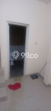 Disewakan Ruko komersial di Jatinegara luas bangunan 351m2 Disewakan Ruko komersial di Jatinegara luas bangunan 351m2
