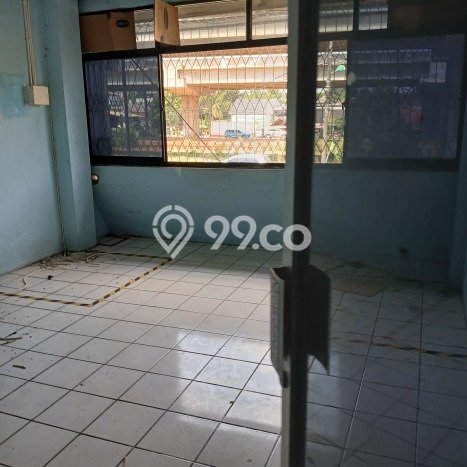 Unit Ruko Disewa Lokasi Bekasi Barat, Bekasi Spesifikasi Luas Bangunan 216m2 Unit Ruko Disewa Lokasi Bekasi Barat, Bekasi Spesifikasi Luas Bangunan 216m2