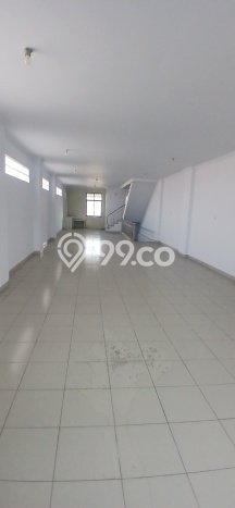 Area Strategis! Disewakan Ruko Lokasi Jatinegara, Jakarta Timur Cocok untuk Bisnis Area Strategis! Disewakan Ruko Lokasi Jatinegara, Jakarta Timur Cocok untuk Bisnis