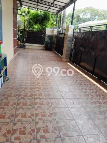 For Sale! Premium House LT 210m2 Desain Elegan di Narogong For Sale! Premium House LT 210m2 Desain Elegan di Narogong