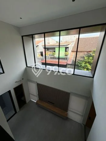 Disewakan Cepat Rumah Kondisi Baik di Kawasan Kelapa Gading, Jakarta Utara Disewakan Cepat Rumah Kondisi Baik di Kawasan Kelapa Gading, Jakarta Utara