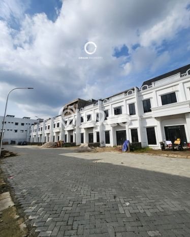 BISNIS POTENSIAL! Vila di Percut Sei Tuan, Luas 271m2m², ROI Menjanjikan BISNIS POTENSIAL! Vila di Percut Sei Tuan, Luas 271m2m², ROI Menjanjikan