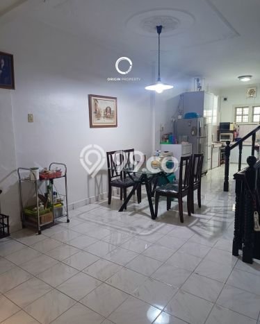 Ruko Kawasan Medan Area, Luas 72m², Kawasan Bisnis, Strategis Ruko Kawasan Medan Area, Luas 72m², Kawasan Bisnis, Strategis