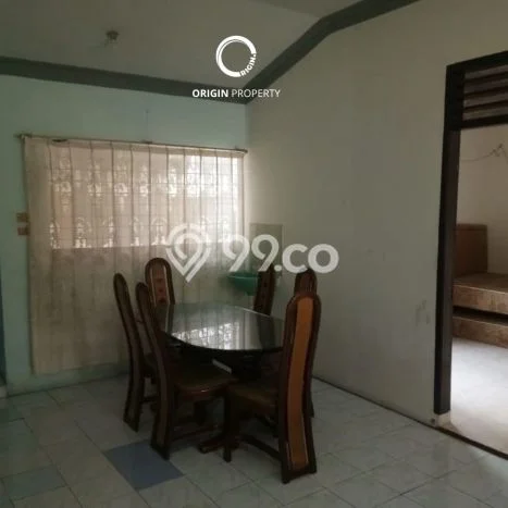 HARGA SPESIAL! Rumah di Medan Sunggal, Dekat Fasilitas, 3 KM, Luas 350m² LB 250m² HARGA SPESIAL! Rumah di Medan Sunggal, Dekat Fasilitas, 3 KM, Luas 350m² LB 250m²