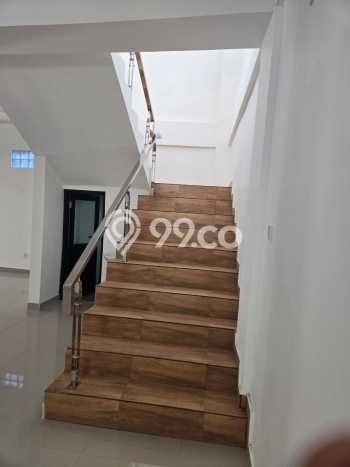 Ruko Paling Dicari LB 200m2 Dijual di Denpasar Utara Ruko Paling Dicari LB 200m2 Dijual di Denpasar Utara