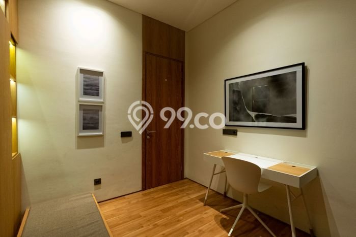 Rumah Luxury Modern Tanpa Renovasi di Puri Indah Jakarta Barat Rumah Luxury Modern Tanpa Renovasi di Puri Indah Jakarta Barat