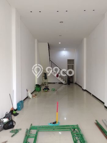 Unit Ruko Dijual di Semarang LT 92m2 & LB 198m2 Unit Ruko Dijual di Semarang LT 92m2 & LB 198m2