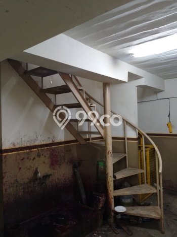 Ruko Dijual di Prime Area Semarang Luas 600m2 Ruko Dijual di Prime Area Semarang Luas 600m2