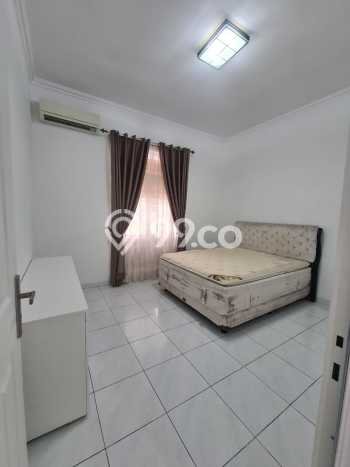 Rumah Modern 3 Kamar Siap Huni di Kompleks Perumahan Graha Padma, Semarang Rumah Modern 3 Kamar Siap Huni di Kompleks Perumahan Graha Padma, Semarang