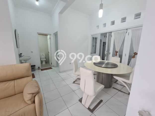 Rumah Modern 3 Kamar Siap Huni di Kompleks Perumahan Graha Padma, Semarang Rumah Modern 3 Kamar Siap Huni di Kompleks Perumahan Graha Padma, Semarang