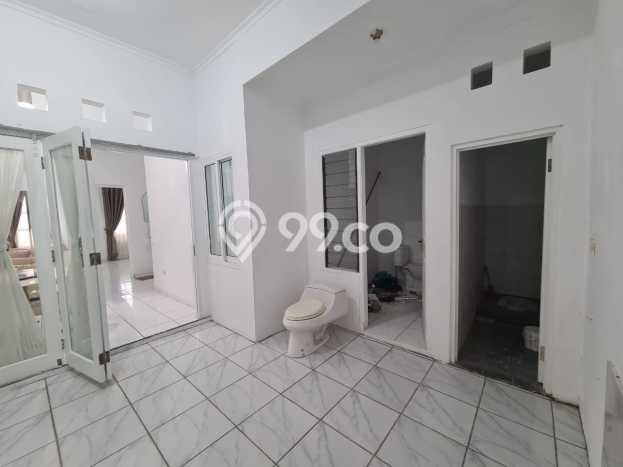 Rumah Modern 3 Kamar Siap Huni di Kompleks Perumahan Graha Padma, Semarang Rumah Modern 3 Kamar Siap Huni di Kompleks Perumahan Graha Padma, Semarang