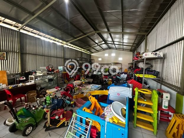 LOKASI STRATEGIS! Gudang di Candisari, Luas 135m², Pusat Bisnis LOKASI STRATEGIS! Gudang di Candisari, Luas 135m², Pusat Bisnis