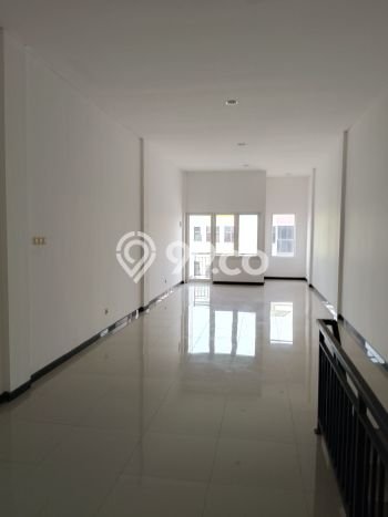 Unit Ruko Dijual di Semarang LT 92m2 & LB 198m2 Unit Ruko Dijual di Semarang LT 92m2 & LB 198m2