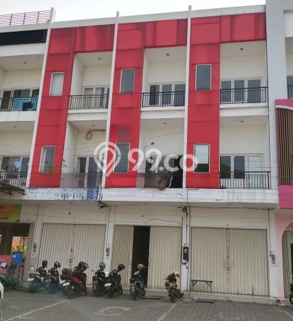 Unit Ruko Dijual di Semarang LT 92m2 & LB 198m2 Unit Ruko Dijual di Semarang LT 92m2 & LB 198m2