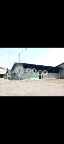Gudang untuk Disewa di Pusat Cirebon Luas Bangunan 6500m2 Gudang untuk Disewa di Pusat Cirebon Luas Bangunan 6500m2