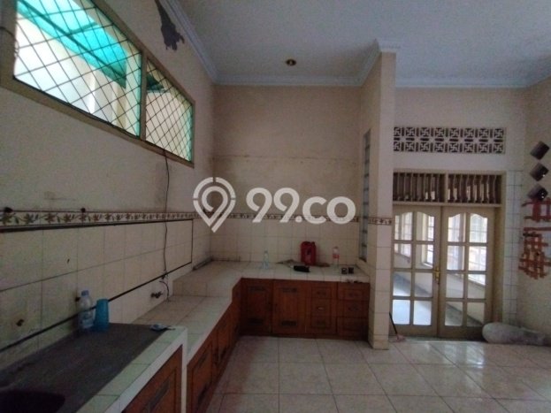 Rumah sewa siap pakai 9 Kamar Tidur di Cirebon Kota, Cirebon Rumah sewa siap pakai 9 Kamar Tidur di Cirebon Kota, Cirebon