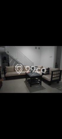 RECOMMENDED! Rumah kawasan Cirebon Selatan, 5 KT, Lokasi Strategis, LT 200m² Bangunan 210m² RECOMMENDED! Rumah kawasan Cirebon Selatan, 5 KT, Lokasi Strategis, LT 200m² Bangunan 210m²
