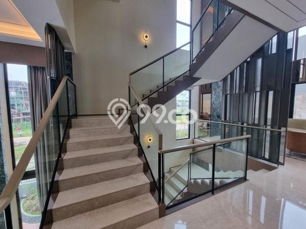 Dijual Rumah Luas Megah Dengan View Eksklusif di BSD City, Tangerang Dijual Rumah Luas Megah Dengan View Eksklusif di BSD City, Tangerang