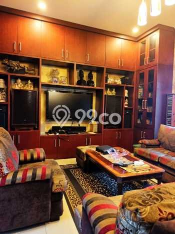 Dijual Rumah Luas Elegan Dengan View Cantik di BSD City, Tangerang Dijual Rumah Luas Elegan Dengan View Cantik di BSD City, Tangerang