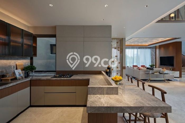 Ready to Use! Luxury House LT 220m2 Desain Elegan di BSD City Ready to Use! Luxury House LT 220m2 Desain Elegan di BSD City