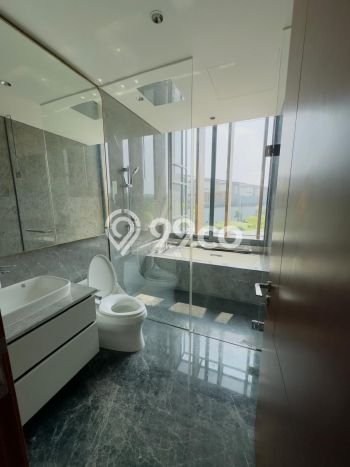 Rumah Elit Modern Tanpa Renovasi di BSD City Tangerang Rumah Elit Modern Tanpa Renovasi di BSD City Tangerang