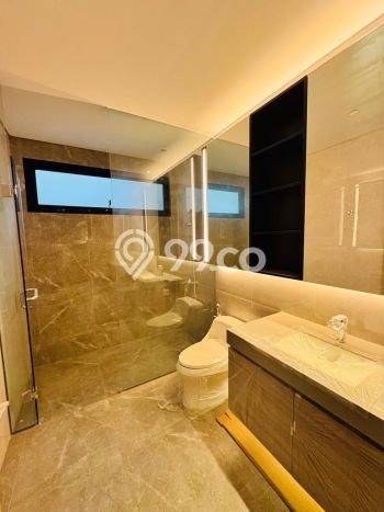 Dijual Rumah Luas Megah Dengan View Eksklusif di BSD City, Tangerang Dijual Rumah Luas Megah Dengan View Eksklusif di BSD City, Tangerang