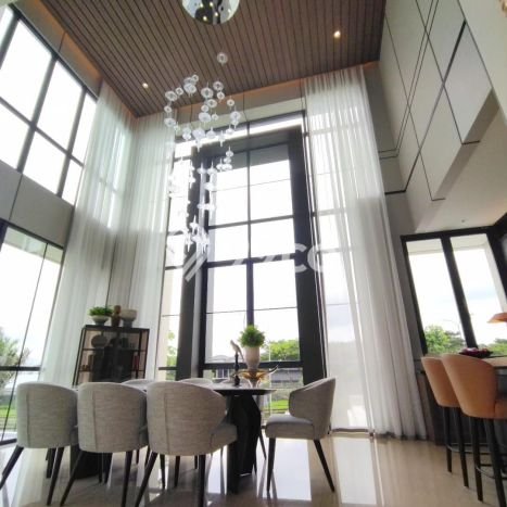Rumah Elit Modern Siap Huni di BSD City Tangerang Rumah Elit Modern Siap Huni di BSD City Tangerang