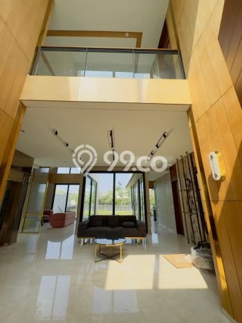 Rumah Elit Modern Tanpa Renovasi di BSD City Tangerang Rumah Elit Modern Tanpa Renovasi di BSD City Tangerang