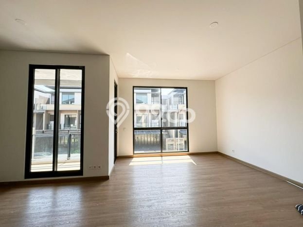 For Sale! Premium House LT 200m2 Desain Modern di BSD City For Sale! Premium House LT 200m2 Desain Modern di BSD City