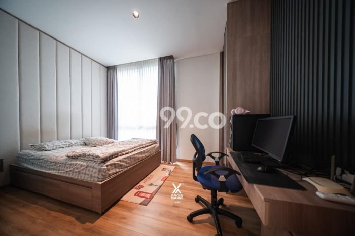 Jual Rumah Luas Elegan Dengan View Eksklusif di BSD City, Tangerang Jual Rumah Luas Elegan Dengan View Eksklusif di BSD City, Tangerang