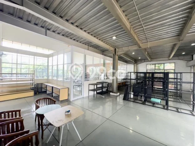 Kantor Dijual di Prime Area Tangerang Luas 442m2 Kantor Dijual di Prime Area Tangerang Luas 442m2