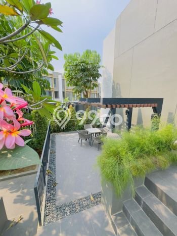 Dijual Rumah Mewah Elegan Dengan View Cantik di BSD City, Tangerang Dijual Rumah Mewah Elegan Dengan View Cantik di BSD City, Tangerang