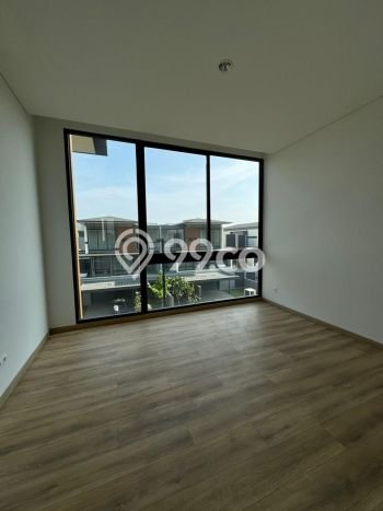 Dijual Rumah Luas Elegan Dengan View Cantik di BSD City, Tangerang Dijual Rumah Luas Elegan Dengan View Cantik di BSD City, Tangerang