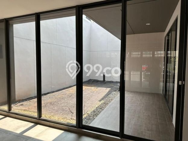 Rumah Luxury Modern Siap Huni di BSD City Tangerang Rumah Luxury Modern Siap Huni di BSD City Tangerang