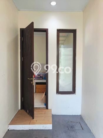 Hunian Elit LB 99m2 Siap Pakai Desain Elegan di BSD City, Tangerang Hunian Elit LB 99m2 Siap Pakai Desain Elegan di BSD City, Tangerang