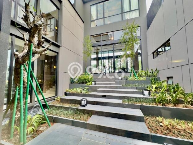 FOR SALE! Vila Kawasan , Luas 730m2m², Posisi Premium FOR SALE! Vila Kawasan , Luas 730m2m², Posisi Premium