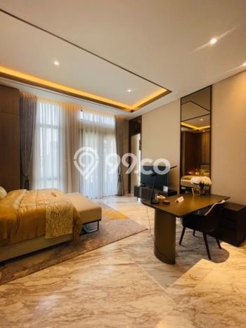 Jual Rumah Luas Megah Dengan View Eksklusif di Gading Serpong, Tangerang Jual Rumah Luas Megah Dengan View Eksklusif di Gading Serpong, Tangerang
