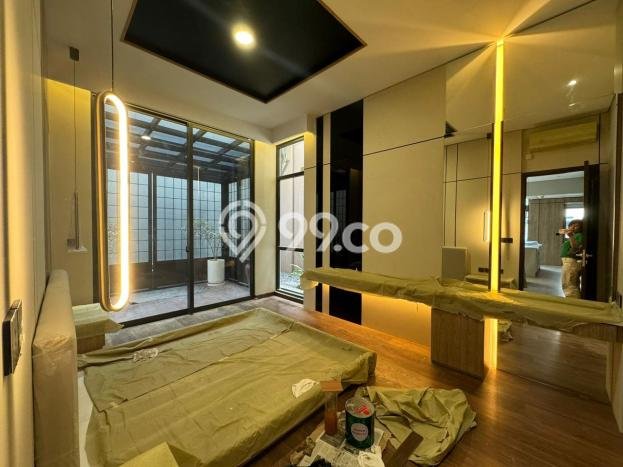 Rumah Elit Modern Siap Huni di BSD City Tangerang Rumah Elit Modern Siap Huni di BSD City Tangerang