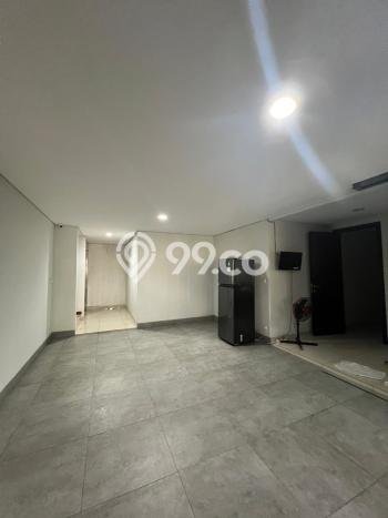 Rumah Mewah LB 337m2 Siap Huni Desain Elegan di BSD City, Tangerang Rumah Mewah LB 337m2 Siap Huni Desain Elegan di BSD City, Tangerang