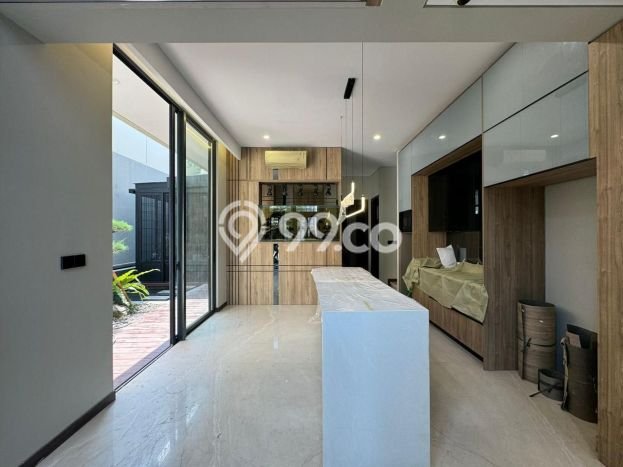 Rumah Luxury Modern Siap Huni di BSD City Tangerang Rumah Luxury Modern Siap Huni di BSD City Tangerang