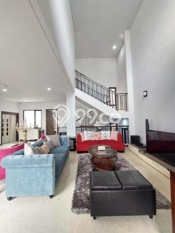 Ready to Use! Luxury House LT 190m2 Desain Elegan di BSD City Ready to Use! Luxury House LT 190m2 Desain Elegan di BSD City