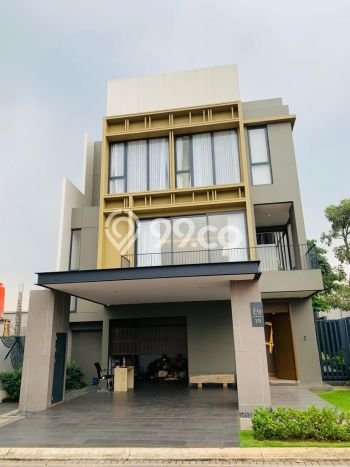 Rumah Luxury Modern Tanpa Renovasi di BSD City Tangerang Rumah Luxury Modern Tanpa Renovasi di BSD City Tangerang