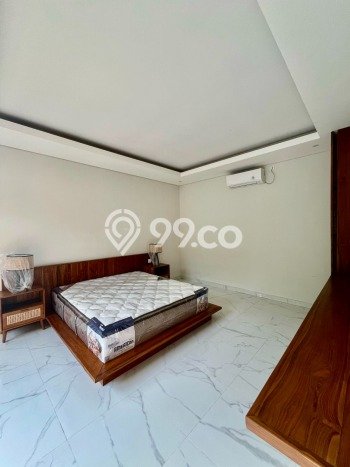 Dijual Vila di Seminyak, Area 110m², Dekat ke transportasi Dijual Vila di Seminyak, Area 110m², Dekat ke transportasi