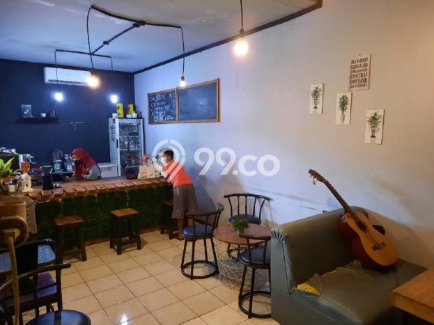SEWA TERJANGKAU! Ruko Kawasan Gununganyar, Luas 145m², Lokasi Komersial SEWA TERJANGKAU! Ruko Kawasan Gununganyar, Luas 145m², Lokasi Komersial