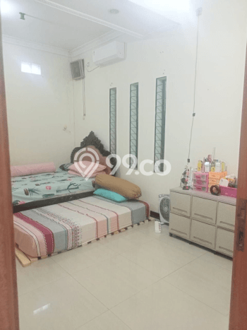 Jual Rumah 3 KT di Wiyung, Surabaya - Luas Tanah 165m2m² Jual Rumah 3 KT di Wiyung, Surabaya - Luas Tanah 165m2m²
