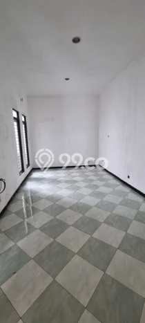 PENAWARAN TERBAIK! Rumah Premium area Sidoarjo, Luas 150m2m² Bangunan 170m2m² PENAWARAN TERBAIK! Rumah Premium area Sidoarjo, Luas 150m2m² Bangunan 170m2m²