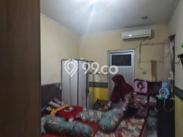 Rumah Kualitas Premium LT 96m2m² Lokasi Strategis di Kawasan Prospektif Wiyung, Surabaya Rumah Kualitas Premium LT 96m2m² Lokasi Strategis di Kawasan Prospektif Wiyung, Surabaya