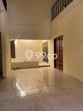 Jual Segera Rumah 3 KT 2 KM di Wiyung, Surabaya Jual Segera Rumah 3 KT 2 KM di Wiyung, Surabaya